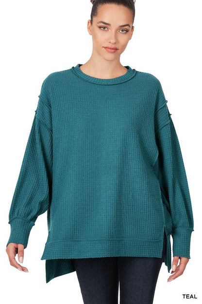 BRUSHED WAFFLE OVERSIZED EXPOSED-SEAM SWEATER