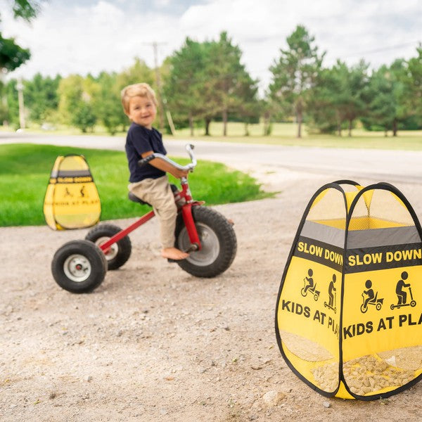 Kids at Play Safety Signs - 2 Pack