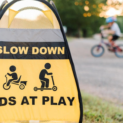 Kids at Play Safety Signs - 2 Pack