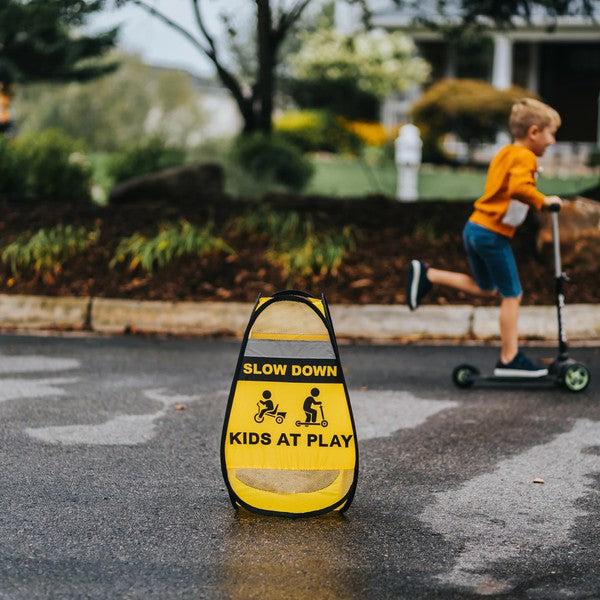 Kids at Play Safety Signs - 2 Pack