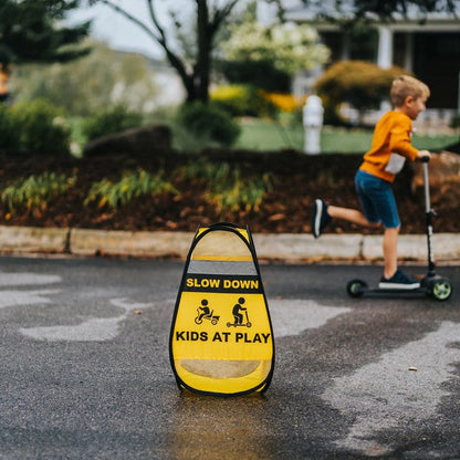 Kids at Play Safety Signs - 2 Pack
