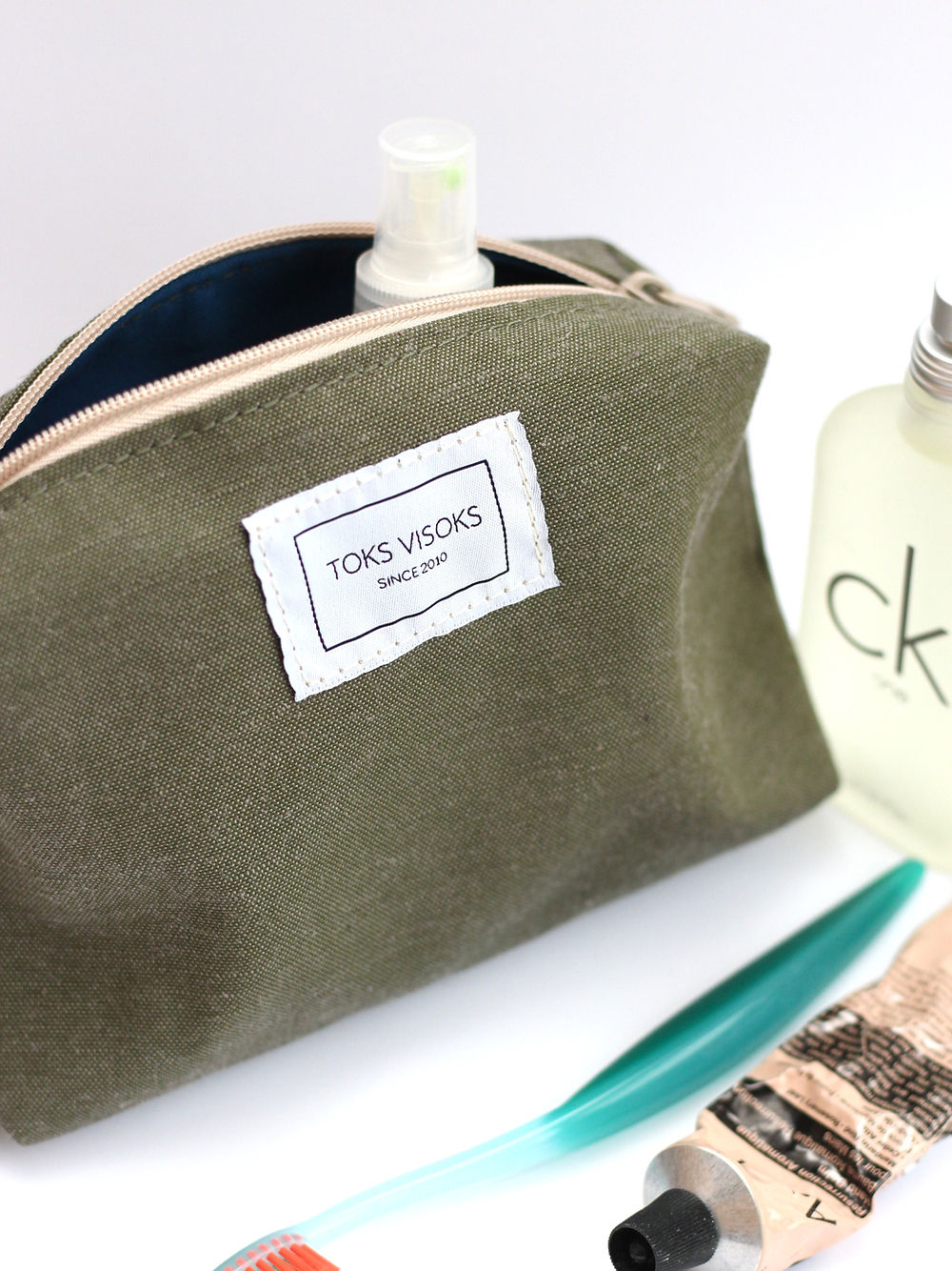 LORNA Makeup Bag - Army Green