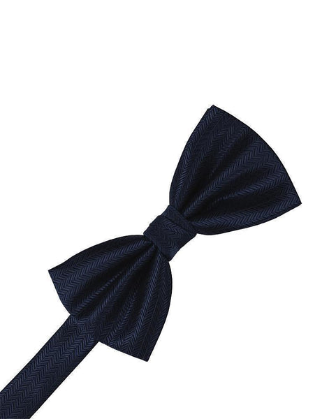 Ivory Herringbone Bow Tie