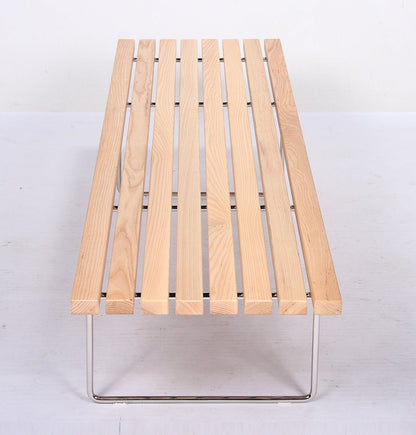 Milanie Bench - GFURN